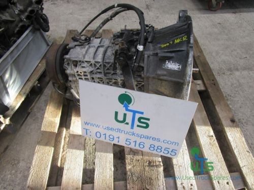 ISUZU NKR 5 SPEED MANUAL GEARBOX - علبة التروس - شاحنة: صور 1 ISUZU NKR 5 SPEED MANUAL GEARBOX - علبة التروس - شاحنة: صور 1