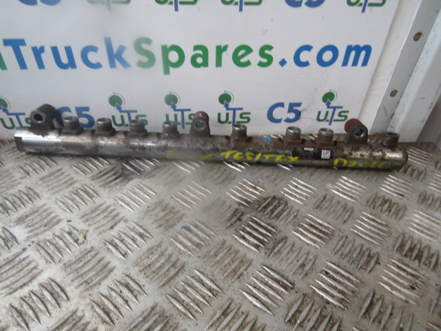 MAN D2066 TGX/TGS FUEL RAIL P/NO 0445226078 - المحرك و قطع الغيار - شاحنة: صور 1 MAN D2066 TGX/TGS FUEL RAIL P/NO 0445226078 - المحرك و قطع الغيار - شاحنة: صور 1