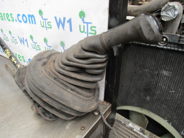 MAN TGM 8 SPEED MANUAL GEARCHANGE COMPLETE - علبة التروس - شاحنة: صور 2 MAN TGM 8 SPEED MANUAL GEARCHANGE COMPLETE - علبة التروس - شاحنة: صور 2