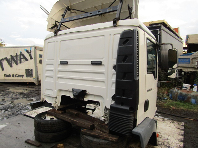 MAN TGM DAY CAB EX 2009 - الكبائن - شاحنة: صور 5 MAN TGM DAY CAB EX 2009 - الكبائن - شاحنة: صور 5