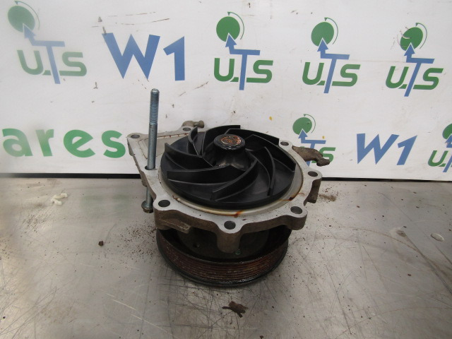 MAN TGS / TGX D2066 WATER PUMP - المحرك و قطع الغيار - شاحنة: صور 2 MAN TGS / TGX D2066 WATER PUMP - المحرك و قطع الغيار - شاحنة: صور 2