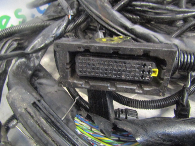 MERCEDES AXOR 1829 EURO 5 OM906 FULL CHASSIS / ENGINE WIRING HARNESS - المحرك و قطع الغيار - شاحنة: صور 3 MERCEDES AXOR 1829 EURO 5 OM906 FULL CHASSIS / ENGINE WIRING HARNESS - المحرك و قطع الغيار - شاحنة: صور 3