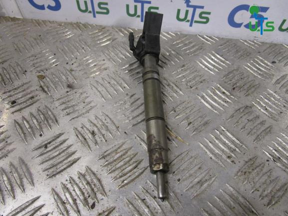 MERCEDES SPRINTER 313 INJECTORS P/NO 1445115 - نظام الوقود - شاحنة: صور 2 MERCEDES SPRINTER 313 INJECTORS P/NO 1445115 - نظام الوقود - شاحنة: صور 2