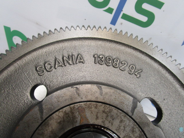 SCANIA 124 420 FRONT TIMING GEARS P/NO 1398294/1466704 - المحرك و قطع الغيار - شاحنة: صور 2 SCANIA 124 420 FRONT TIMING GEARS P/NO 1398294/1466704 - المحرك و قطع الغيار - شاحنة: صور 2