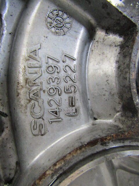 SCANIA 144/164 V8 WATER PUMP HOUSING P/NO 1429397 - المحرك و قطع الغيار - شاحنة: صور 3 SCANIA 144/164 V8 WATER PUMP HOUSING P/NO 1429397 - المحرك و قطع الغيار - شاحنة: صور 3