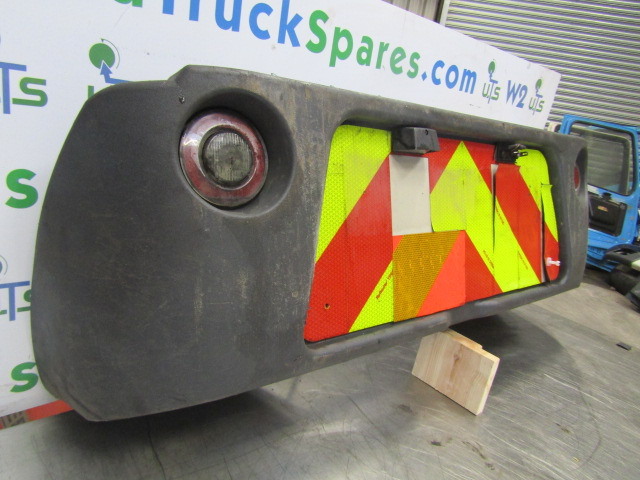 SCHMIDT SWINGO 2015 EURO 6 REAR BUMPER P/NO 1158470-6 - الكابينة والداخلية - شاحنة: صور 2 SCHMIDT SWINGO 2015 EURO 6 REAR BUMPER P/NO 1158470-6 - الكابينة والداخلية - شاحنة: صور 2