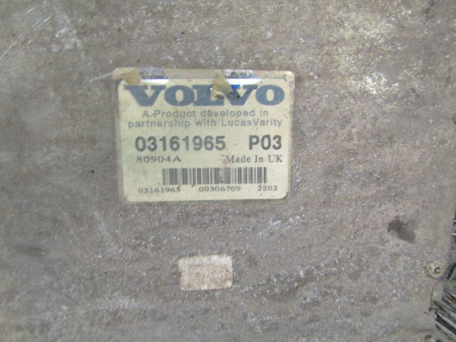 VOLVO FL6 D6B 180 ENGINE ECU O/NO 03161965 – PO3 - كتلة التحكم - شاحنة: صور 3 VOLVO FL6 D6B 180 ENGINE ECU O/NO 03161965 – PO3 - كتلة التحكم - شاحنة: صور 3