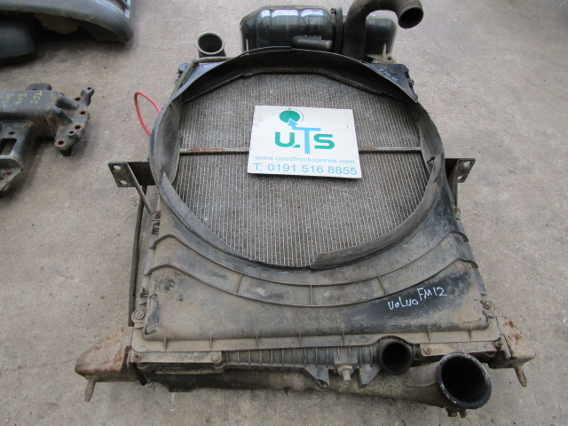 VOLVO FM12 RADIATOR/INTERCOOLER PACK P/NO 20460180/20484916 - المشعاع - شاحنة: صور 1 VOLVO FM12 RADIATOR/INTERCOOLER PACK P/NO 20460180/20484916 - المشعاع - شاحنة: صور 1