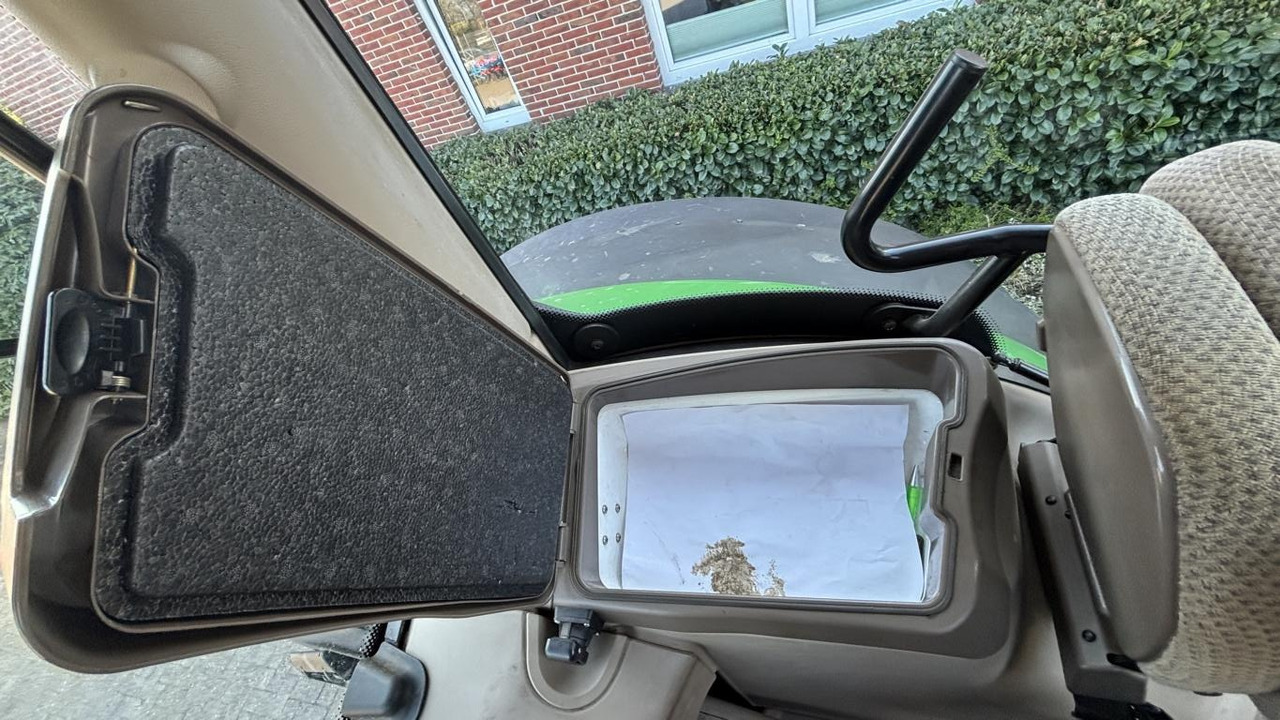 John Deere 6195R - جرار: صور 4 John Deere 6195R - جرار: صور 4