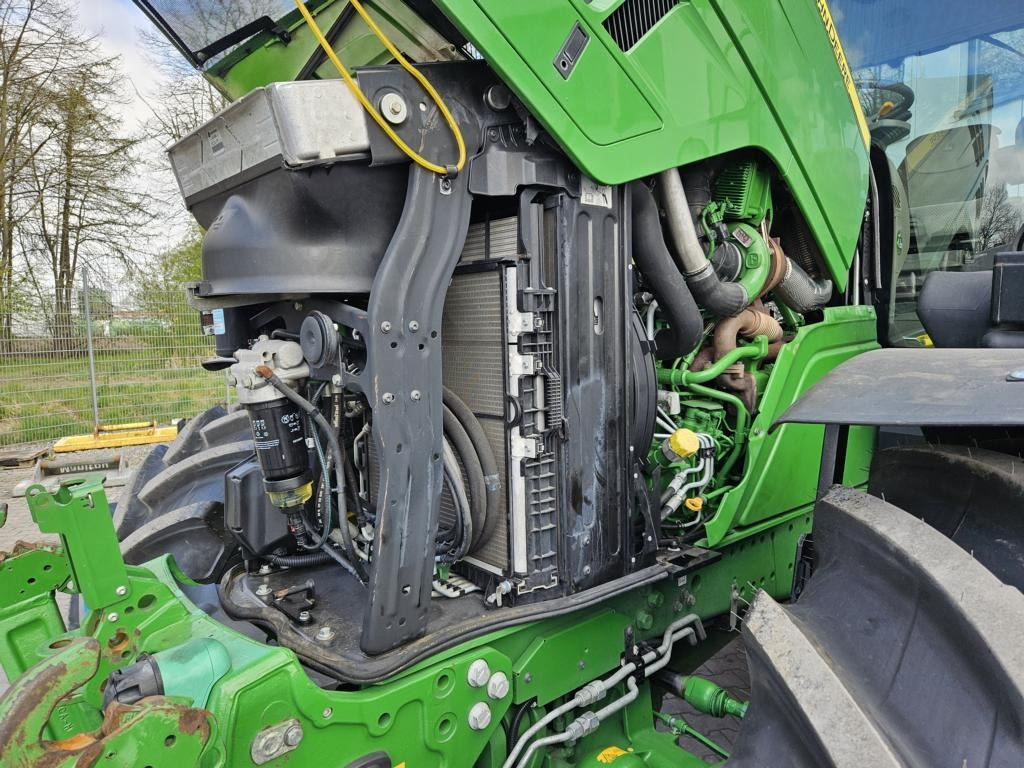 John Deere 6195R - جرار: صور 4 John Deere 6195R - جرار: صور 4