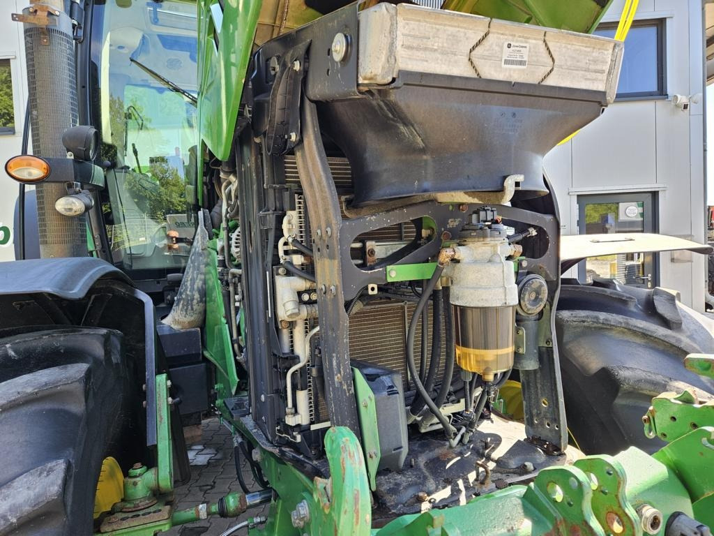John Deere 6210R - جرار: صور 3 John Deere 6210R - جرار: صور 3