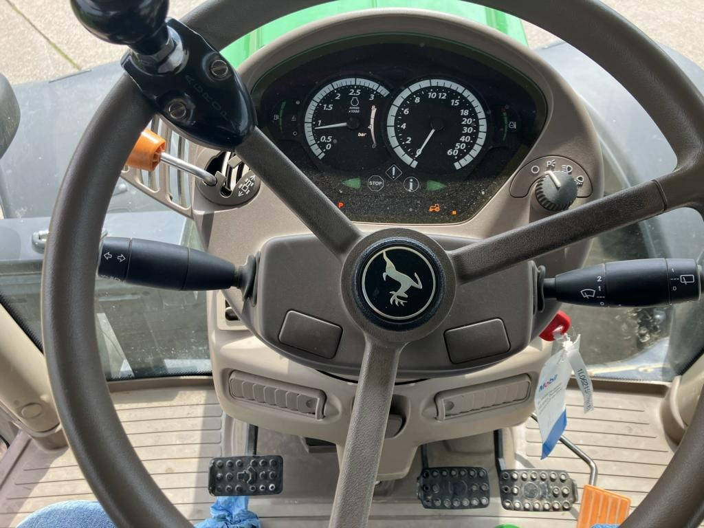 John Deere 6215R - جرار: صور 3 John Deere 6215R - جرار: صور 3