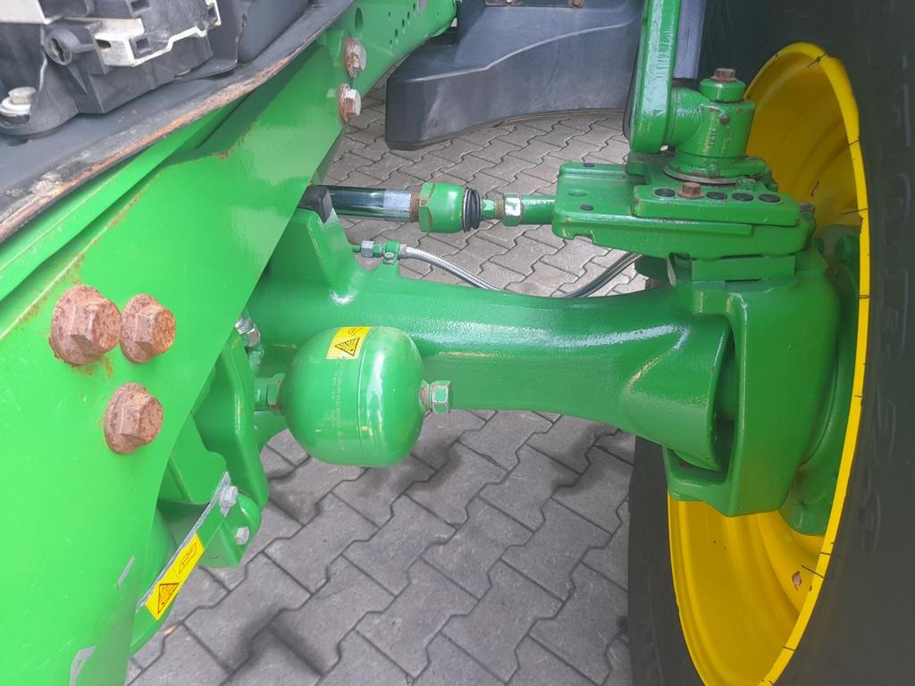 John Deere 6215R - جرار: صور 2 John Deere 6215R - جرار: صور 2