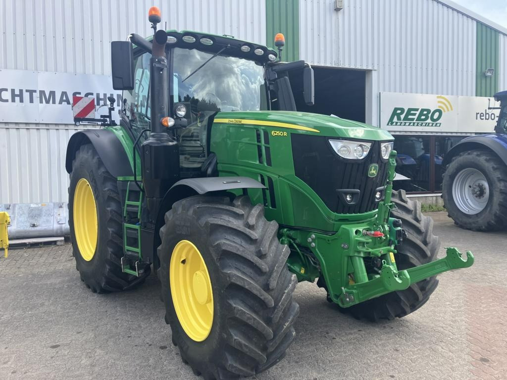 John Deere 6250R - جرار: صور 1 John Deere 6250R - جرار: صور 1