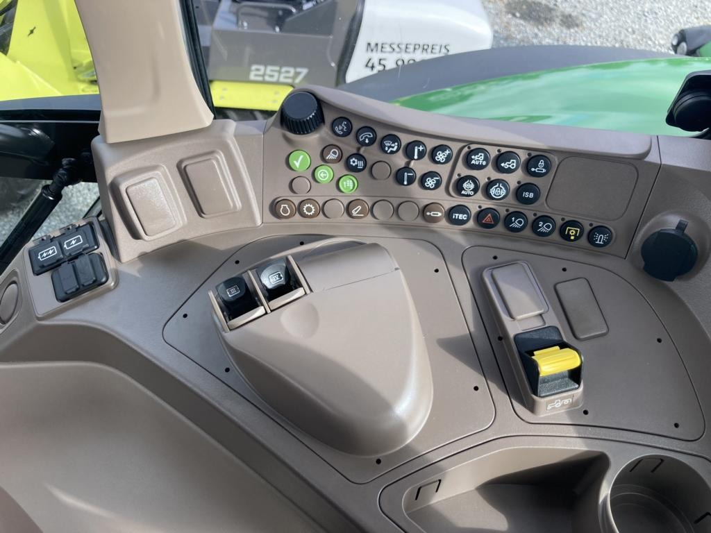 John Deere 6M240 - جرار: صور 3 John Deere 6M240 - جرار: صور 3