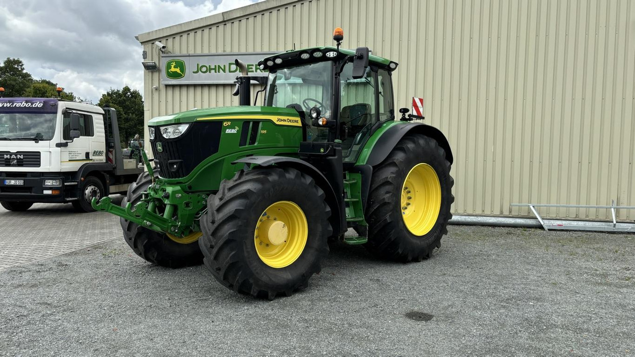 John Deere 6R195 - جرار: صور 1 John Deere 6R195 - جرار: صور 1