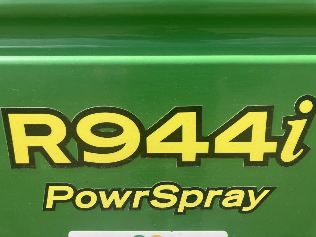 آلة الرش المقطورة John Deere BASISMASCHINE R944I POWRSPRAY: صور 26