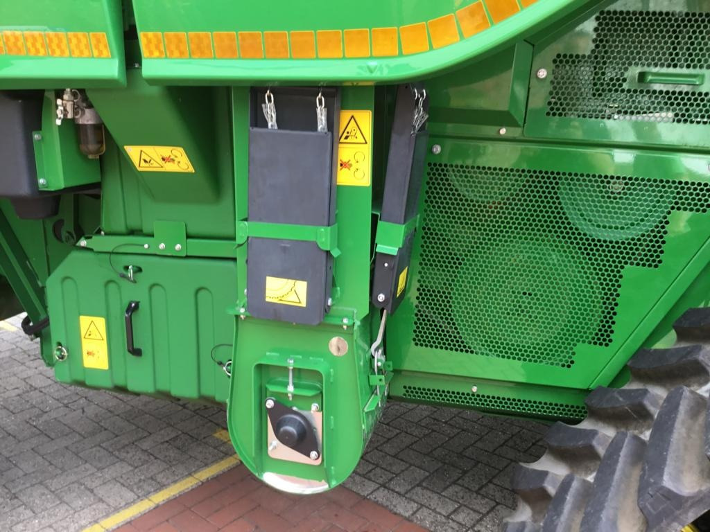 John Deere MÄHDRESCHER T670 LL - حصادة شاملة: صور 4 John Deere MÄHDRESCHER T670 LL - حصادة شاملة: صور 4