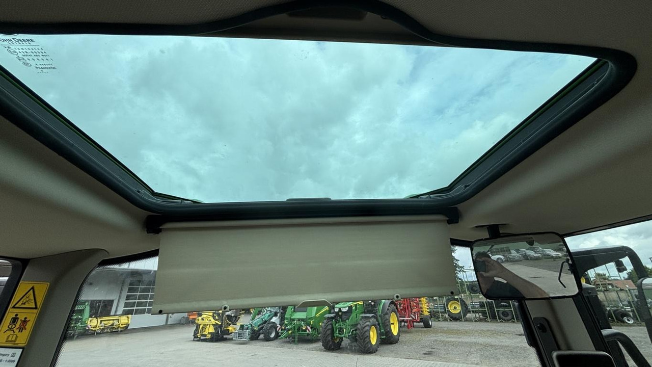John Deere TRAKTOR 6120M MIT KABINE - جرار: صور 3 John Deere TRAKTOR 6120M MIT KABINE - جرار: صور 3