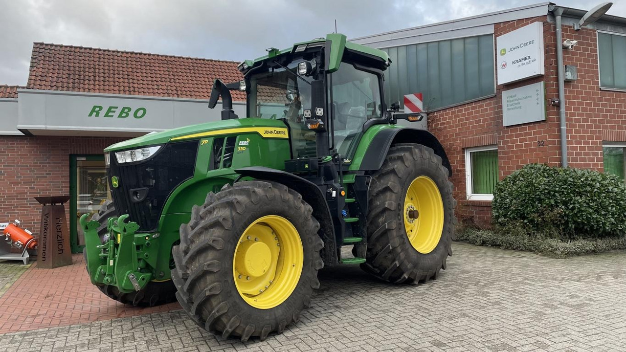 John Deere TRAKTOR 7R330 - جرار: صور 1 John Deere TRAKTOR 7R330 - جرار: صور 1