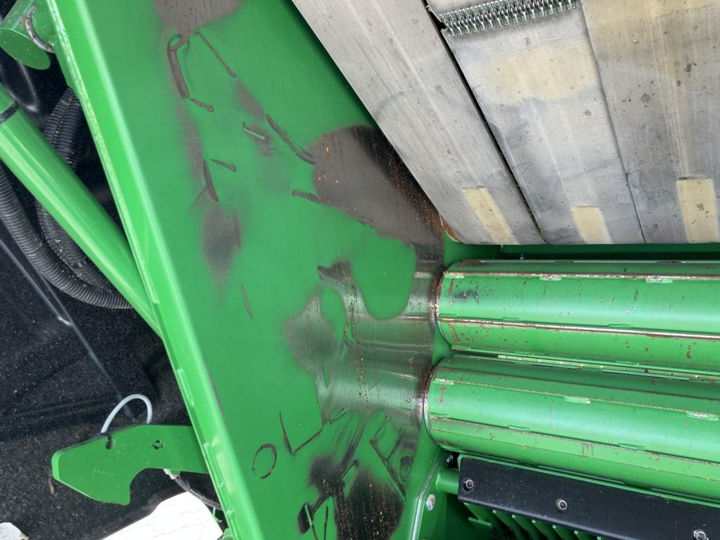 John Deere V461M - PAKET FÜR RUNDBALLENPR - معدة تغليف البالات: صور 2 John Deere V461M - PAKET FÜR RUNDBALLENPR - معدة تغليف البالات: صور 2