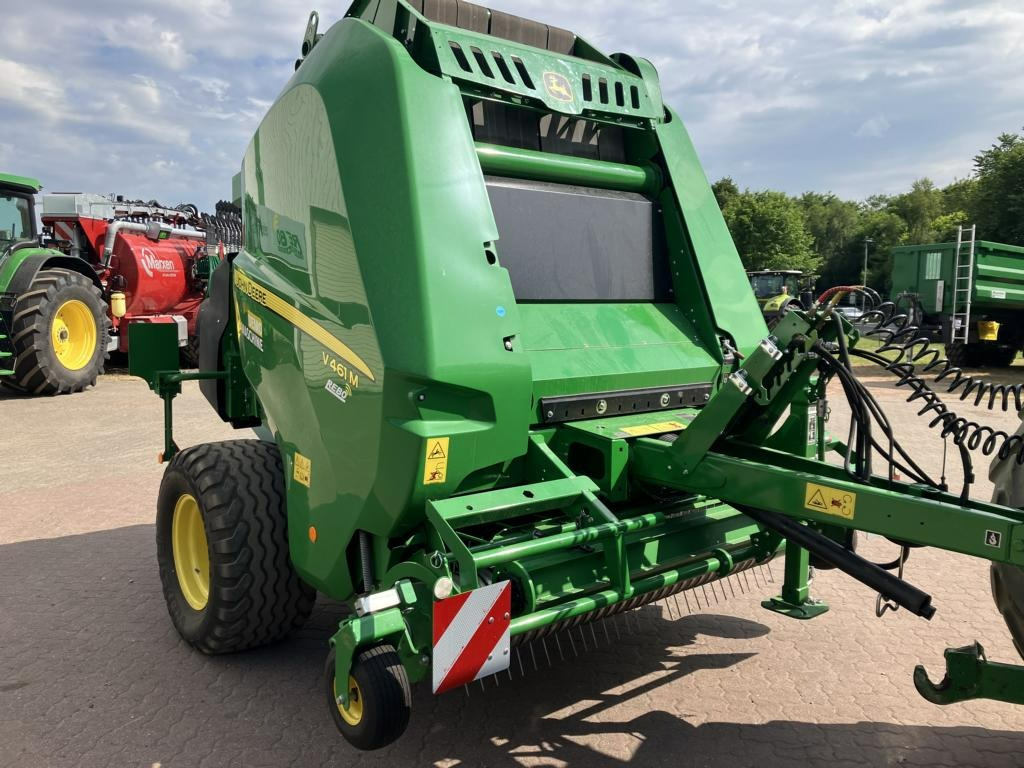 John Deere V461M - PAKET FÜR RUNDBALLENPR - معدة تغليف البالات: صور 1 John Deere V461M - PAKET FÜR RUNDBALLENPR - معدة تغليف البالات: صور 1
