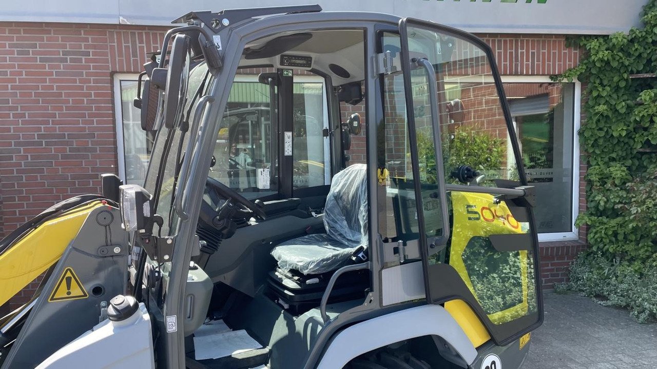 جديد اللودر بعجل Kramer 5040: صور 9 جديد اللودر بعجل Kramer 5040: صور 9