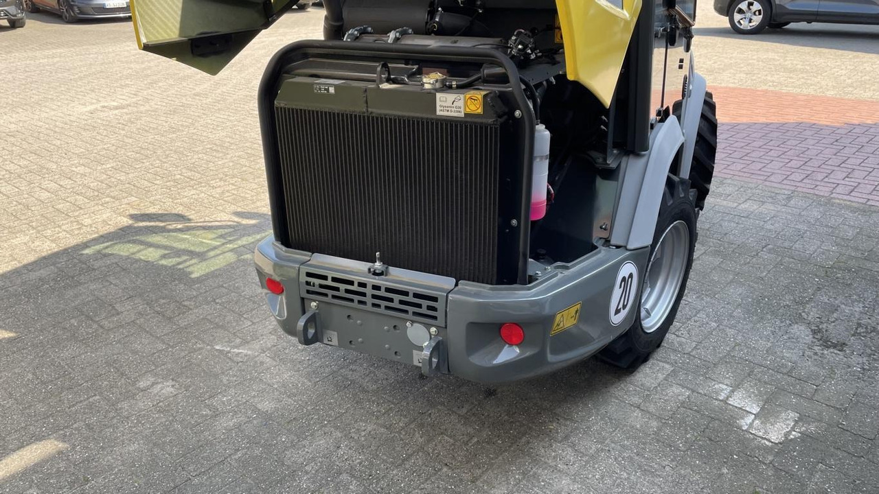 جديد اللودر بعجل Kramer 5040: صور 15 جديد اللودر بعجل Kramer 5040: صور 15