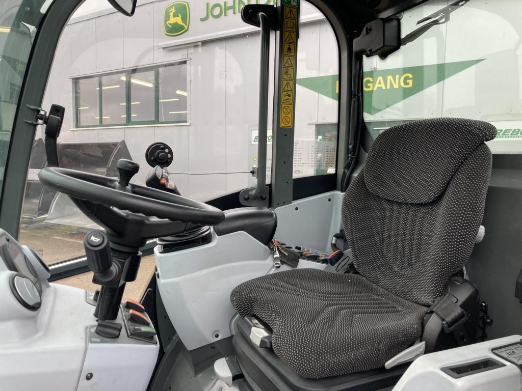 Kramer KL 25.5E - اللودر بعجل: صور 5 Kramer KL 25.5E - اللودر بعجل: صور 5