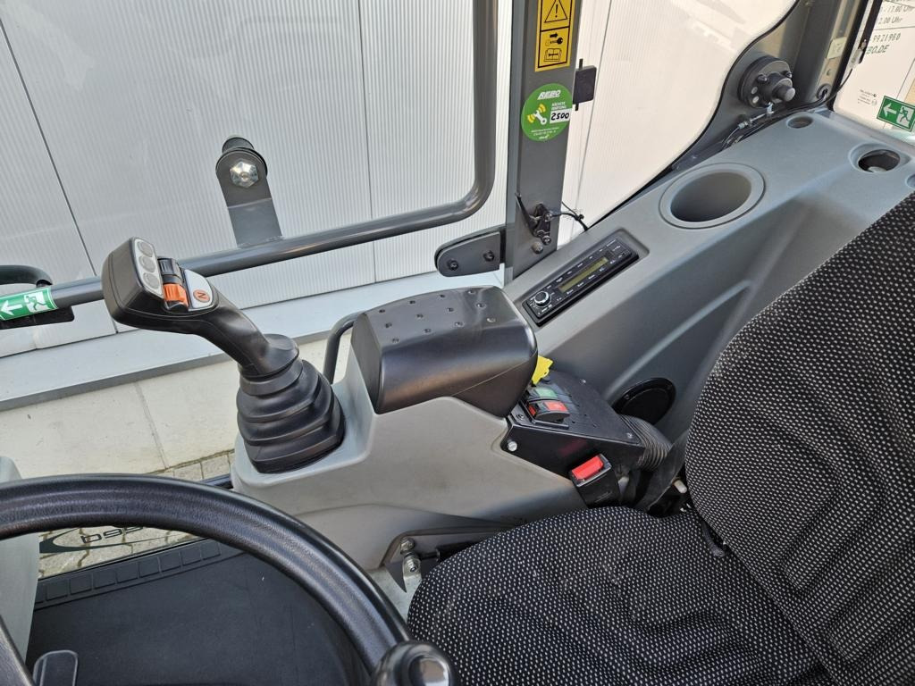 اللودر بعجل Kramer KL 30.8 T: صور 23