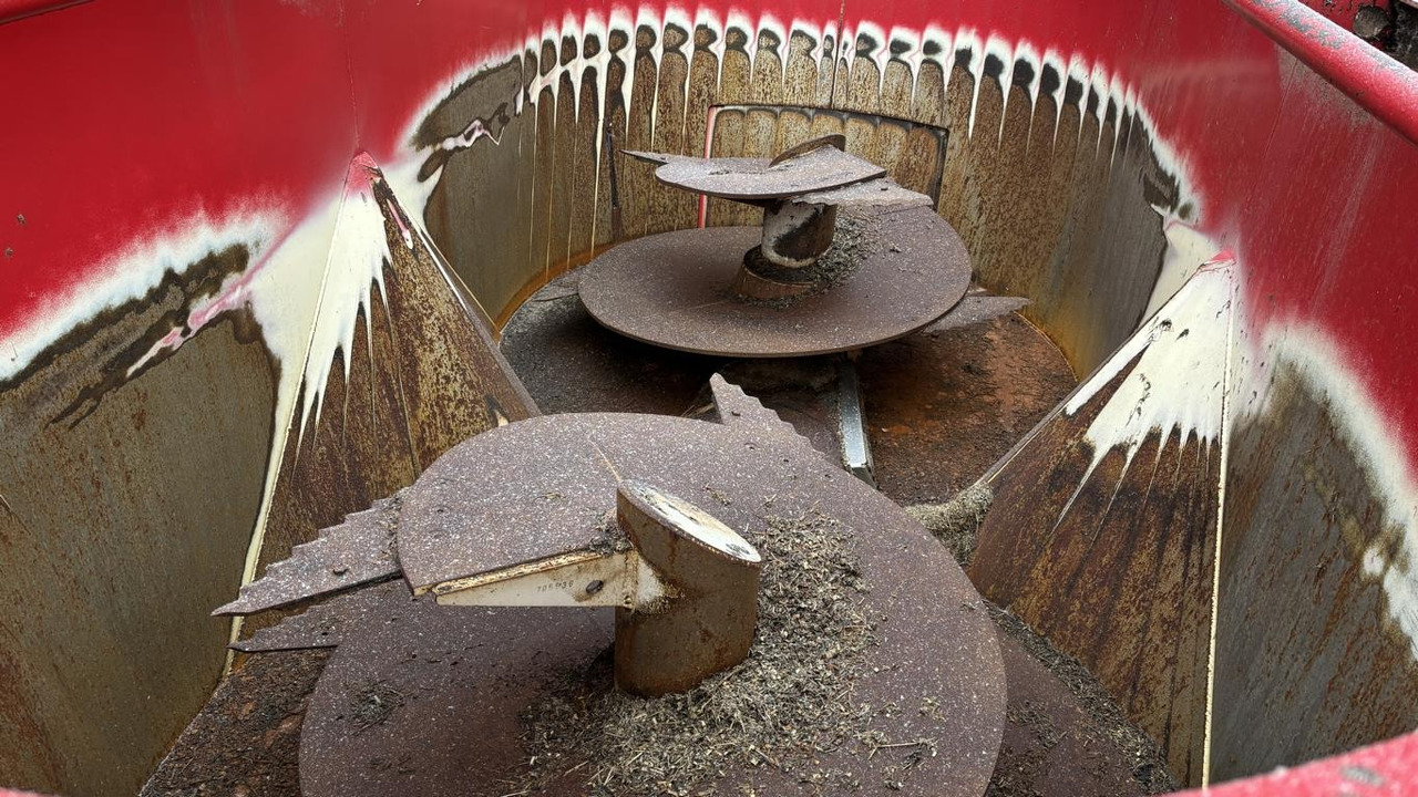 Mayer VM-14 DUO T - آلة خلط وتوزيع الأعلاف: صور 5 Mayer VM-14 DUO T - آلة خلط وتوزيع الأعلاف: صور 5