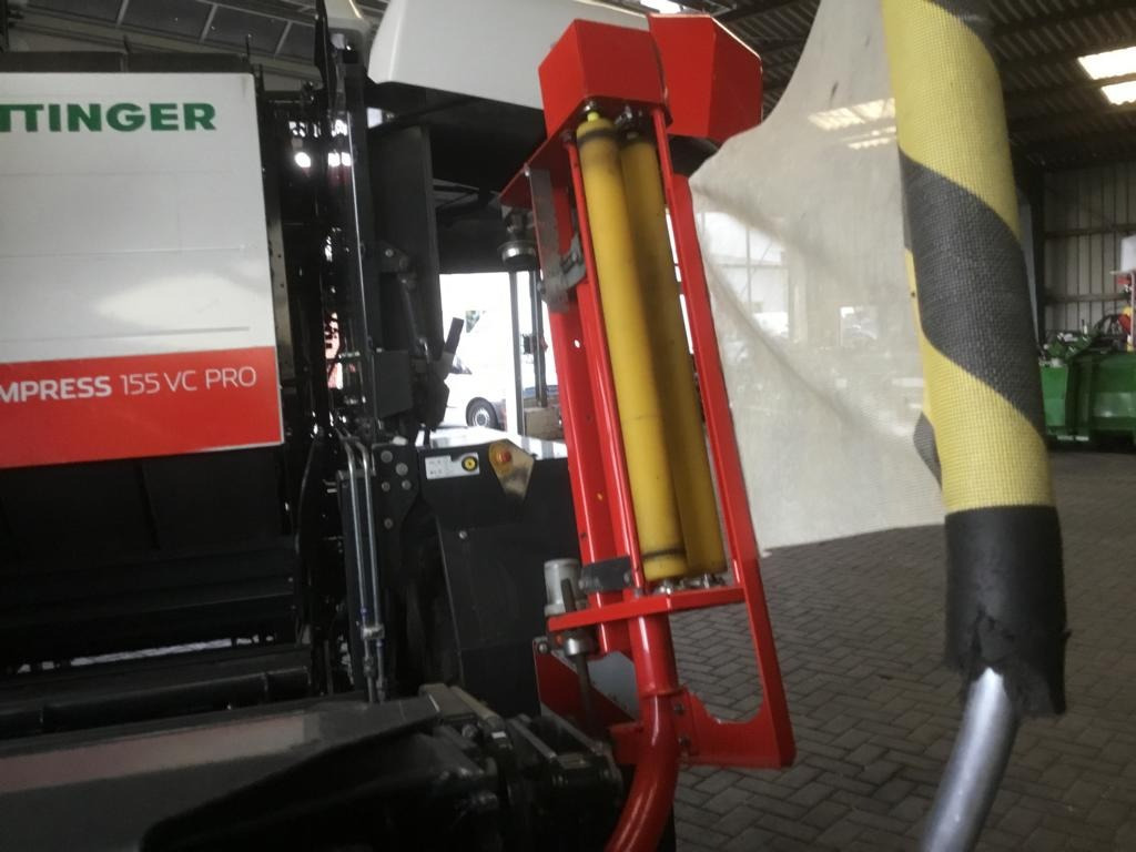 Pöttinger IMPRESS 155 VC PRO - معدات القش: صور 4 Pöttinger IMPRESS 155 VC PRO - معدات القش: صور 4