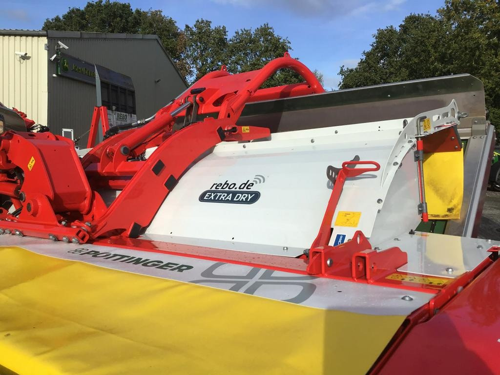 Pöttinger NOVACAT V 10000 ED CL - جزازة: صور 4 Pöttinger NOVACAT V 10000 ED CL - جزازة: صور 4