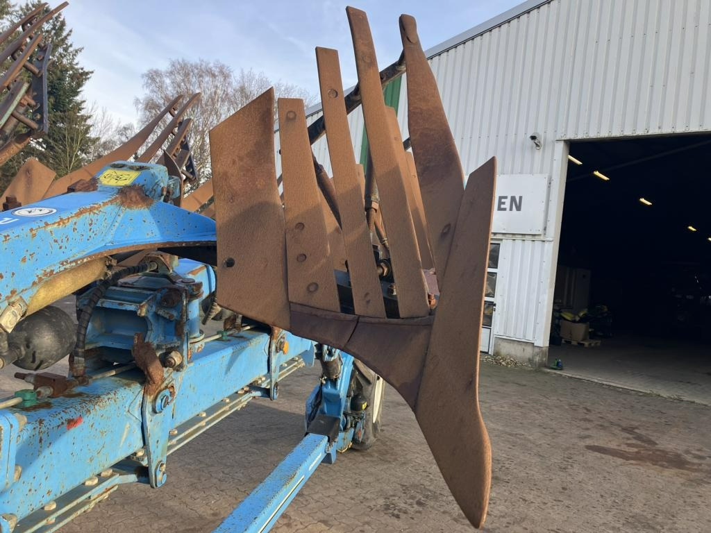 Rabe KORMORAN 8-SCHAR - محراث: صور 3 Rabe KORMORAN 8-SCHAR - محراث: صور 3