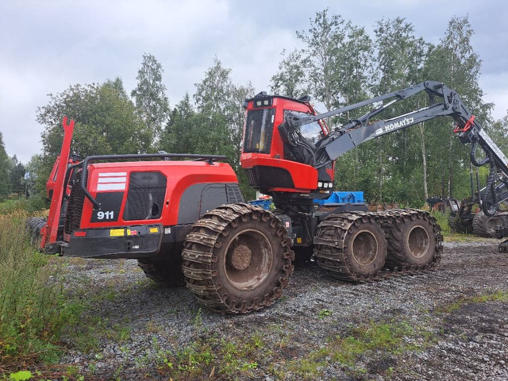 Komatsu 911 - الحصادات: صور 3 Komatsu 911 - الحصادات: صور 3