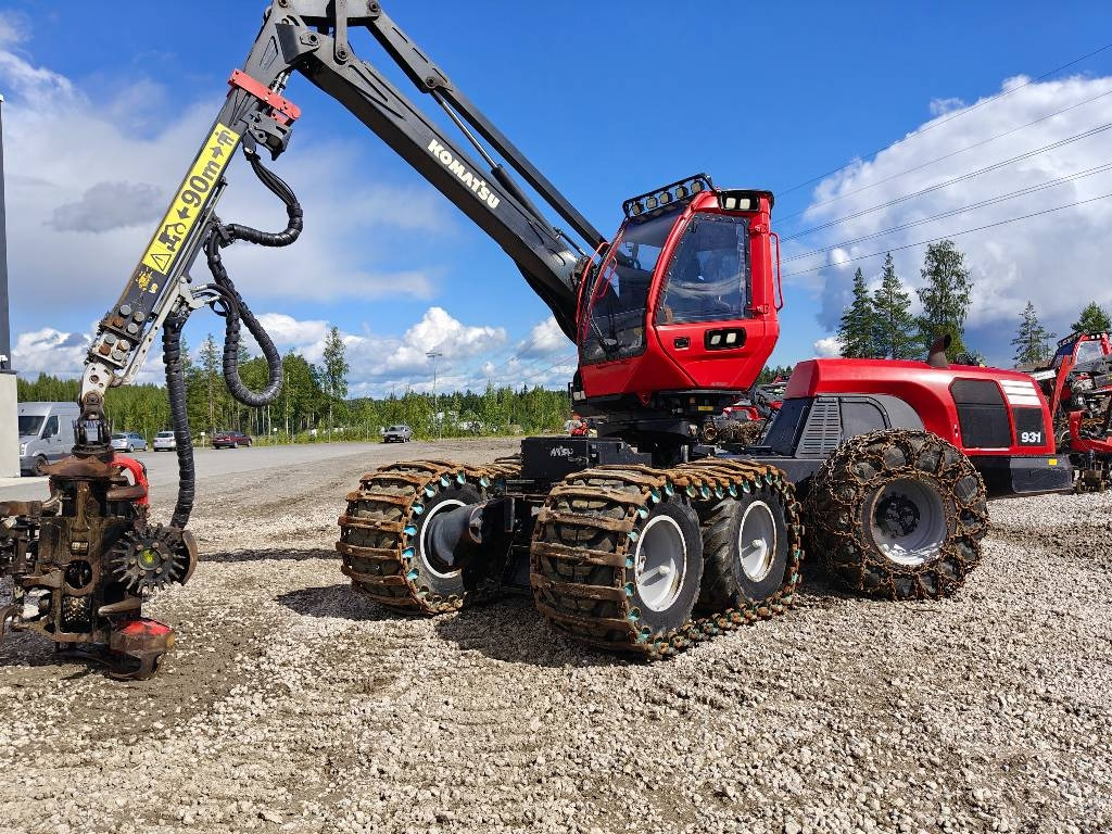Komatsu 931 - الحصادات: صور 1 Komatsu 931 - الحصادات: صور 1