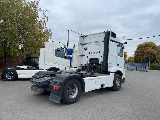 Mercedes-Benz Actros - شاحنة جرار: صور 3 Mercedes-Benz Actros - شاحنة جرار: صور 3