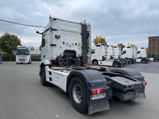 Mercedes-Benz Actros - شاحنة جرار: صور 4 Mercedes-Benz Actros - شاحنة جرار: صور 4