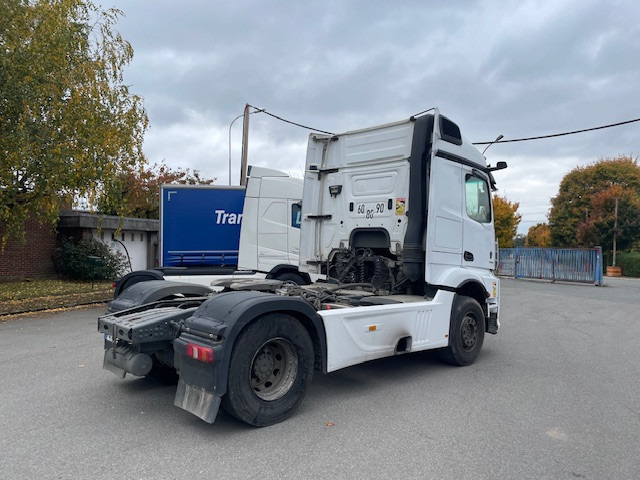 Mercedes-Benz Actros - شاحنة جرار: صور 3 Mercedes-Benz Actros - شاحنة جرار: صور 3