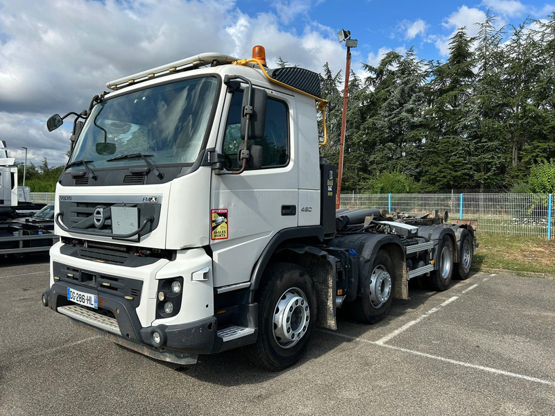 Volvo FM - شاحنة ذات الخطاف: صور 1 Volvo FM - شاحنة ذات الخطاف: صور 1