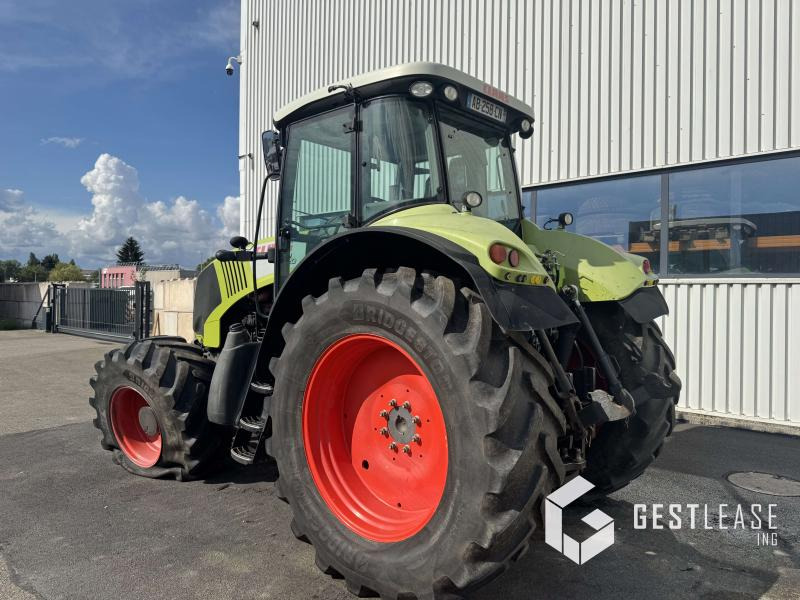 Claas AXION 820 - جرار: صور 2 Claas AXION 820 - جرار: صور 2