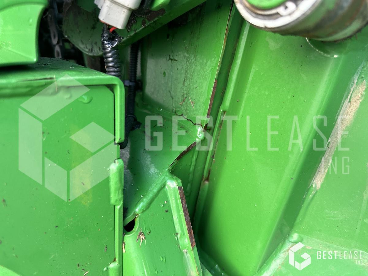 مكبس القش الدائري John Deere V461M: صور 13