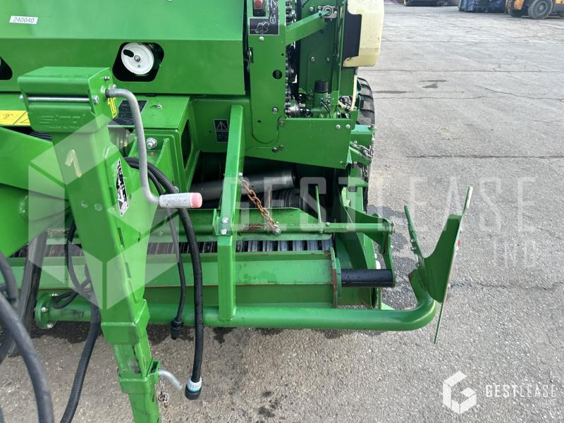 مكبس القش الدائري John Deere V461M: صور 8