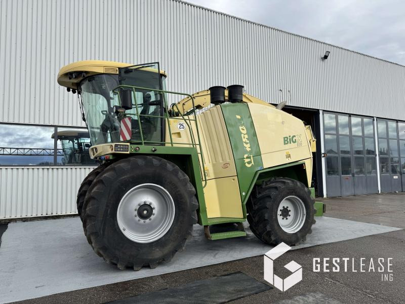 KRONE BIG X850 - حصادة الأعلاف: صور 1 KRONE BIG X850 - حصادة الأعلاف: صور 1