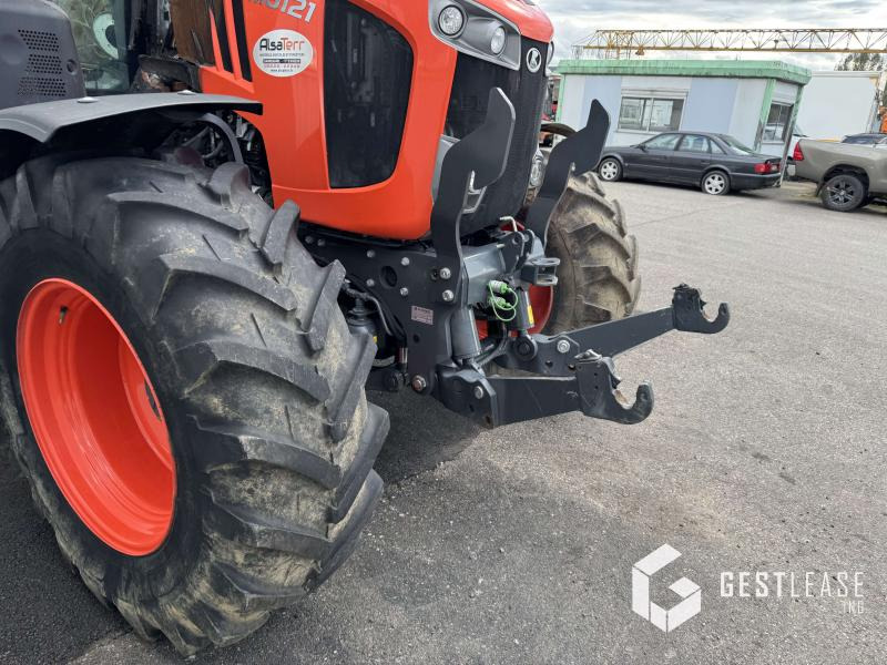 Kubota M6121 - جرار: صور 5 Kubota M6121 - جرار: صور 5