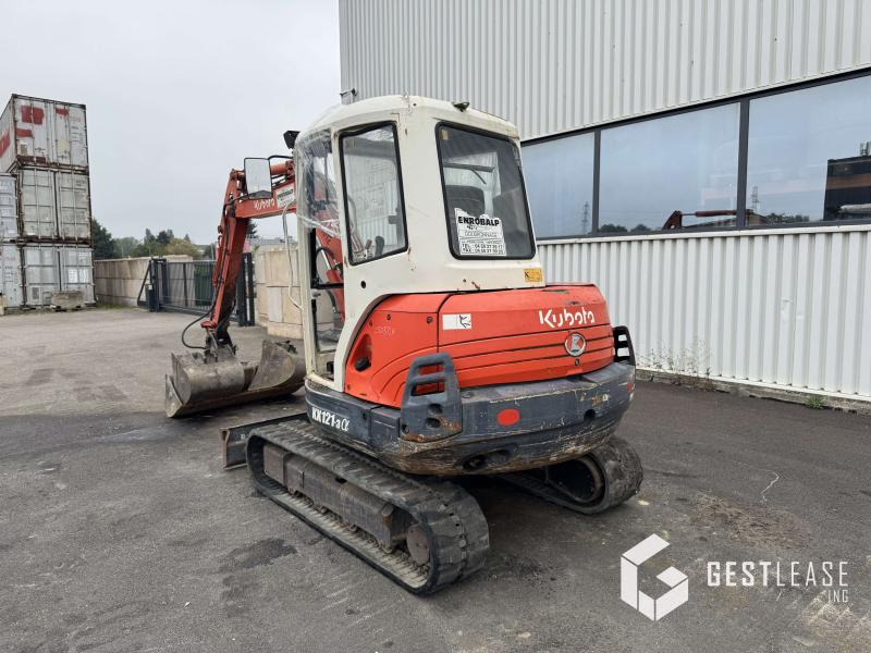 Kubota Series KX 121-3A - حفارة مصغرة: صور 2 Kubota Series KX 121-3A - حفارة مصغرة: صور 2