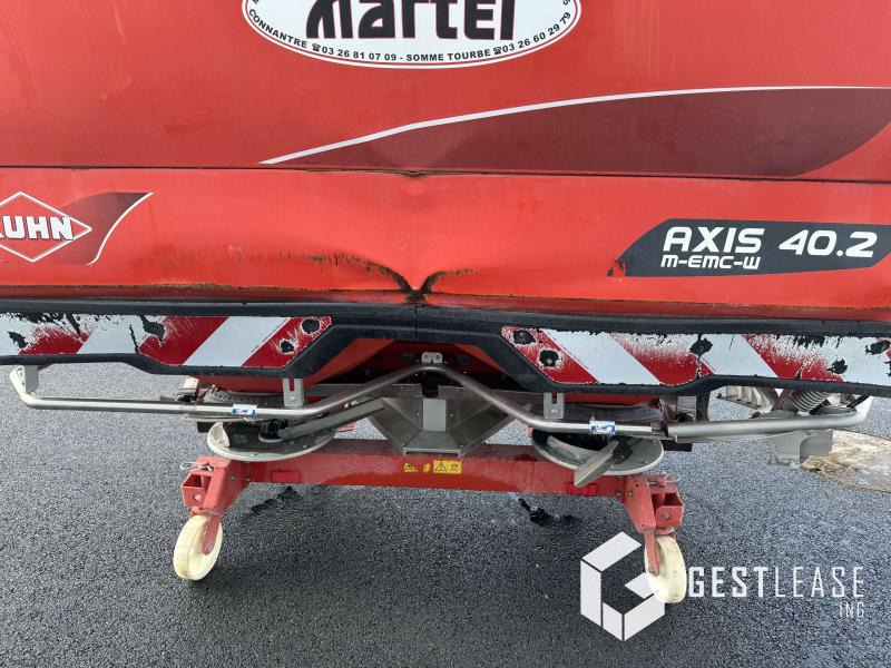 Kuhn AXIS 40.2 - آلة رش الأسمدة: صور 5 Kuhn AXIS 40.2 - آلة رش الأسمدة: صور 5