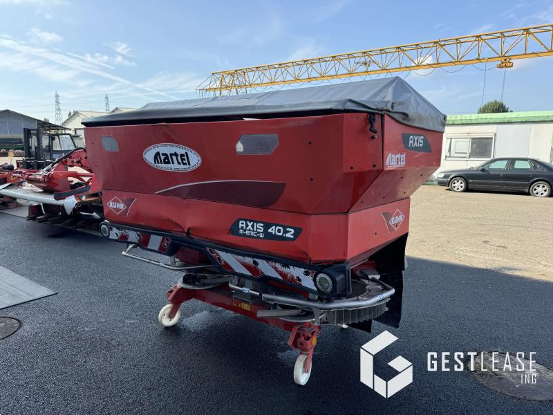 Kuhn AXIS 40.2 - آلة رش الأسمدة: صور 4 Kuhn AXIS 40.2 - آلة رش الأسمدة: صور 4