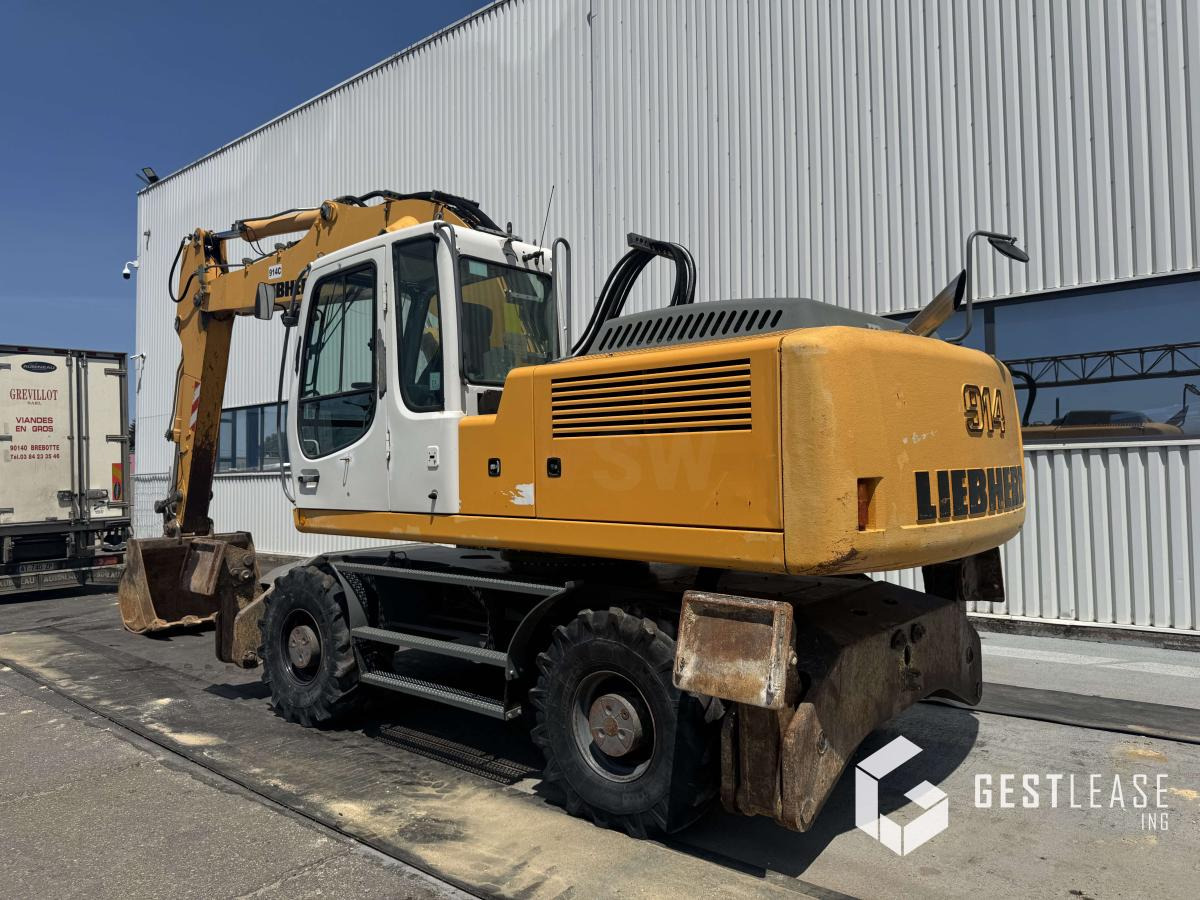 Liebherr A 914 C Litronic - حفارة على عجلات: صور 2 Liebherr A 914 C Litronic - حفارة على عجلات: صور 2