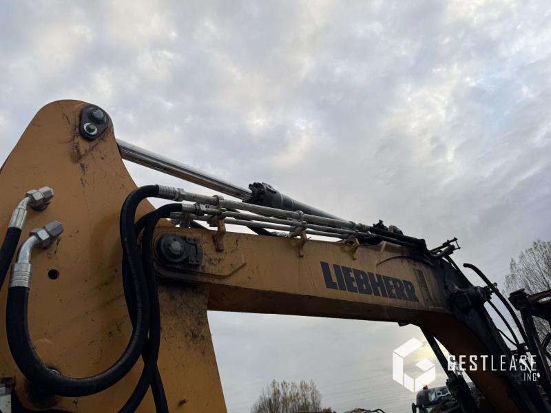 Liebherr R914 COMPACT - حفارات زحافة: صور 4 Liebherr R914 COMPACT - حفارات زحافة: صور 4